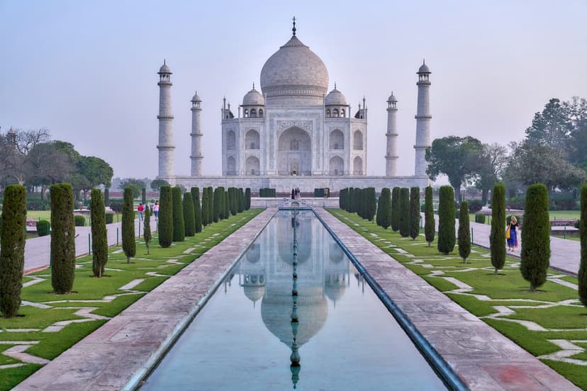 Taj Mahal & Agra Fort Guided Tour in Agra - Discover the best tours in Agra with licensed local guides. Taj Mahal sunrise tours, heritage walks, food tours & day trips.